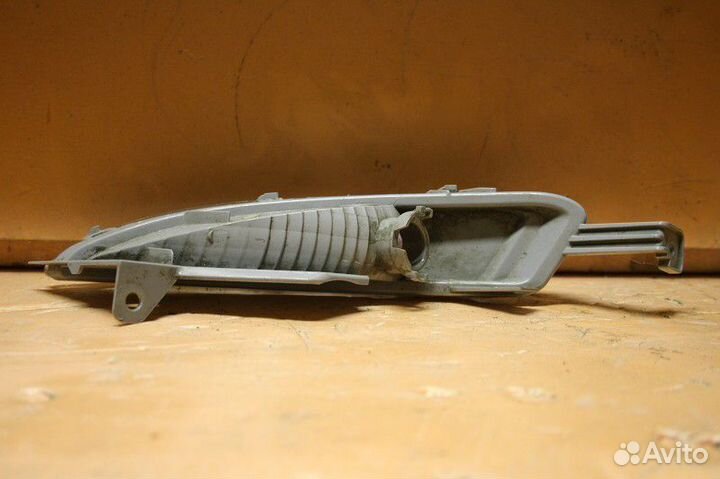 Указатель поворота правый Opel Astra J (2009—2012)