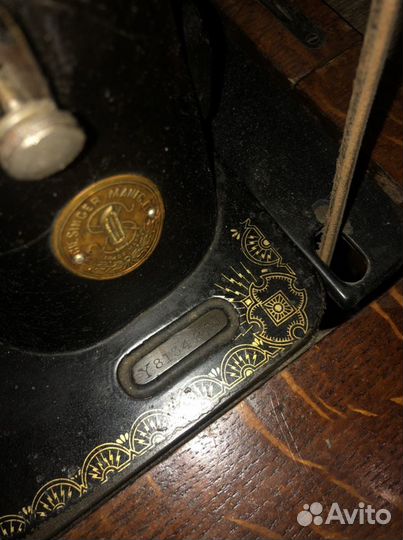 Швейная машина зингер