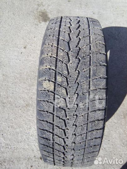 Toyo Tranpath S/U 225/65 R17