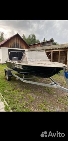 Продам лодку Южанку 2