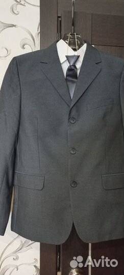 Новый костюм для школы