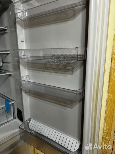 Холодильник hotpoint ariston бу