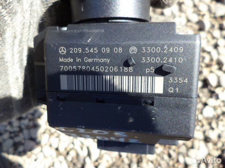 Замок зажигания Mercedes-Benz C180 W203 271.946