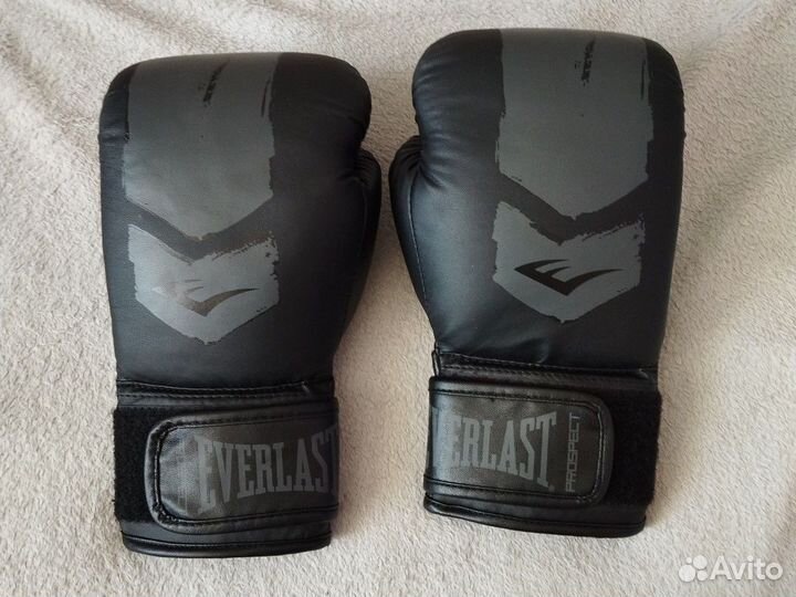 Боксерские перчатки детские 4 oz