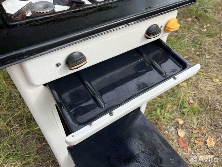 Газовая плита времен СССР