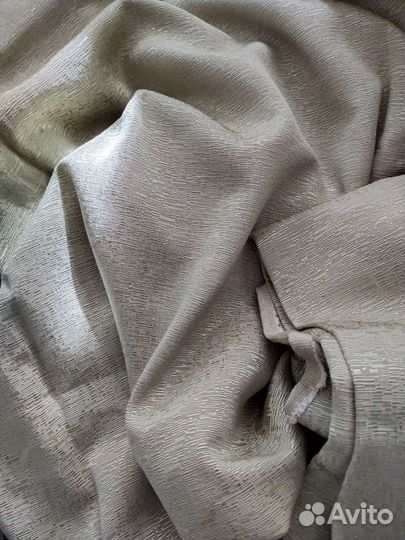 Шторы гардиные бу цвет оливковый 1,45х2,602 шт