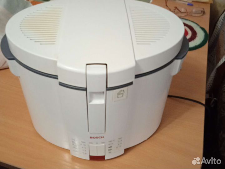 Фритюрница бу. 3 4 литра