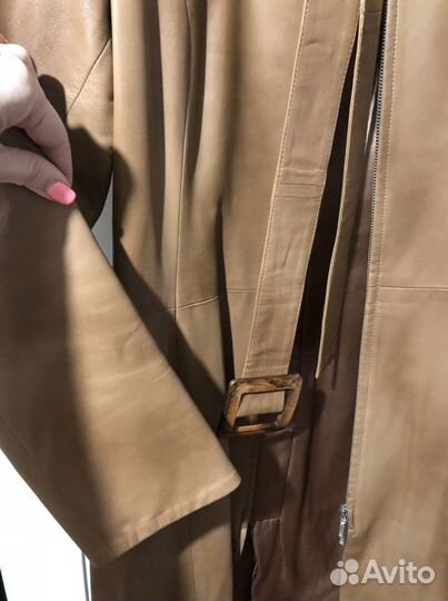 Кожаный плащ женский длинный