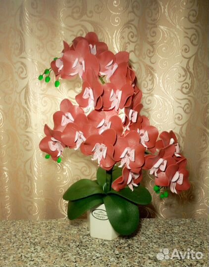 Светильник из изолона