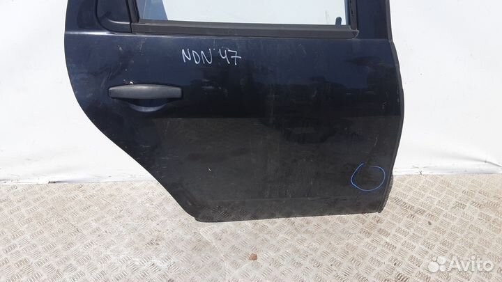 Дверь задняя правая Renault Duster