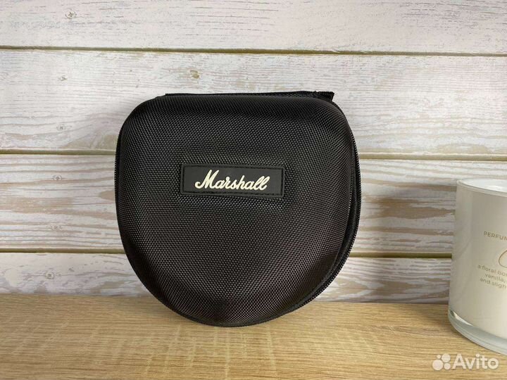 Чехол для наушников Marshall