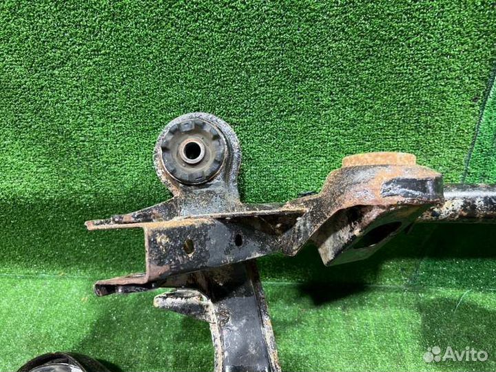 Балка подвески задняя Ssangyong Actyon кроссовер