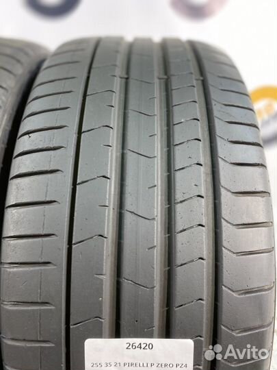 Pirelli P Zero PZ4 255/35 R21 96Y