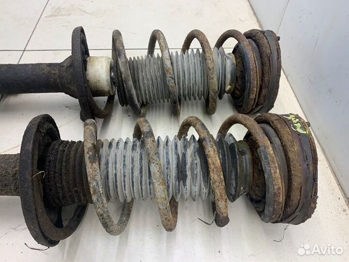 Амортизатор стойка задний Chrysler 300M EGG