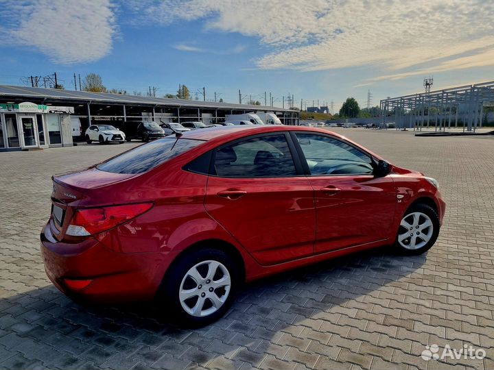 Hyundai Solaris 1.6 AT, 2013, 71 593 км