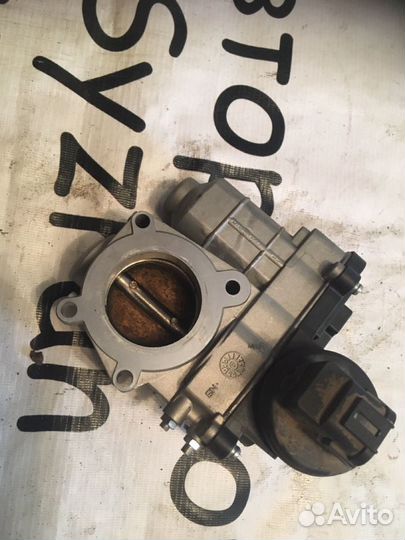 Заслонка дроссельная Nissan Note (E11) 1,4