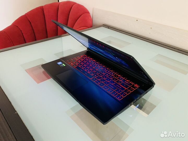 Игровой ноутбук MSI/i5-9300h/GTX-1650