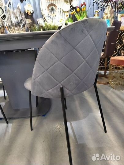 Стул обеденный