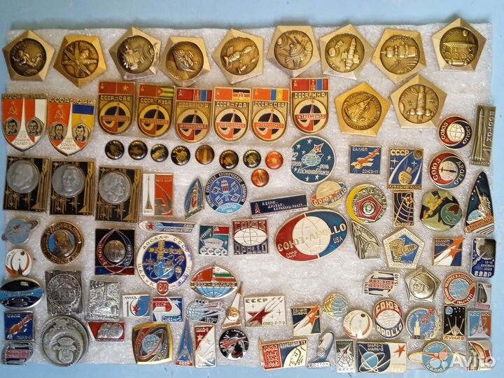 Значки о космосе