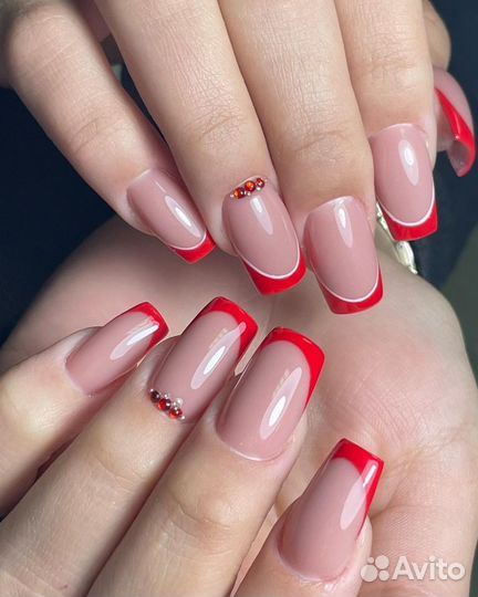 Маникюр, наращивание ногтей, укрепление