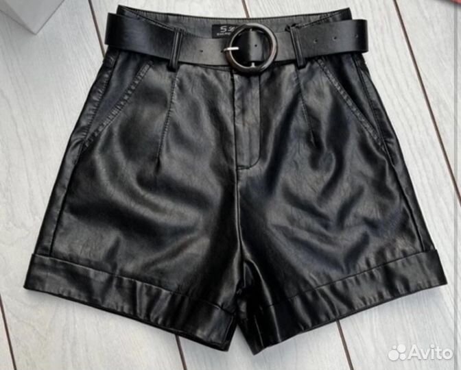 Шорты женские кожаные на весну