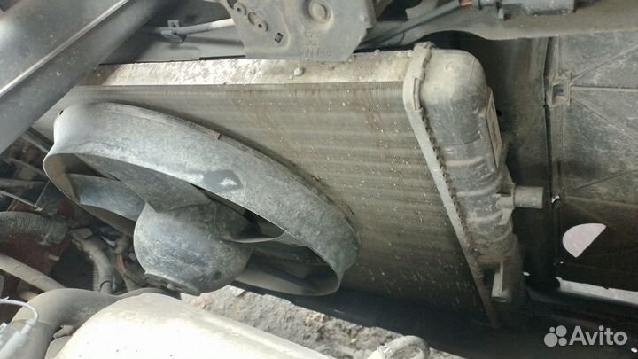 Радиатор охлаждения Skoda Fabia 2 5J 1.4