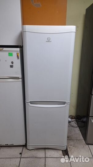 Холодильник Индезит 1.6 м