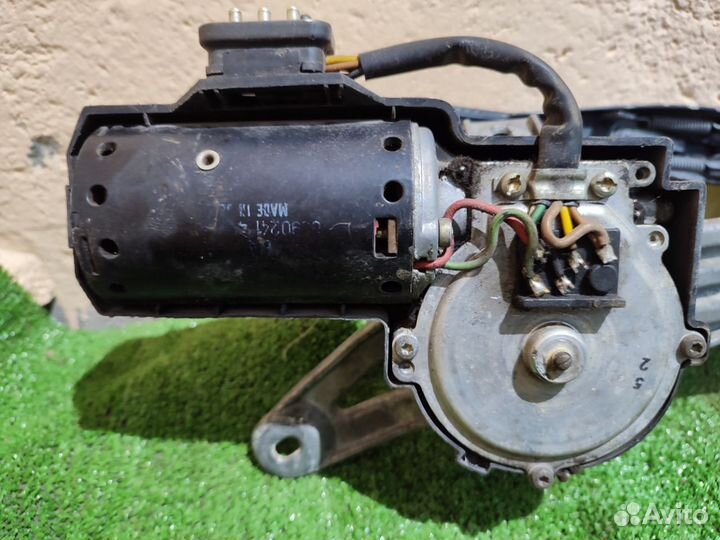 Трапеция дворника Mercedes-Benz w201\190