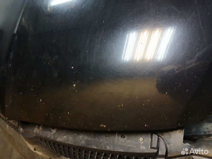 Капот Lancer 9