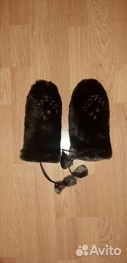 Варежки мутон новые