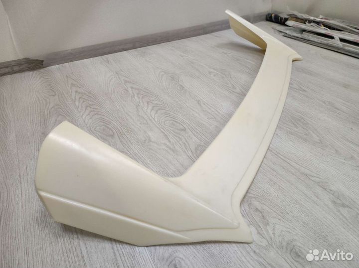 Спойлер Toyota RAV 4 XA50 2019-нв (чёрный глянец)