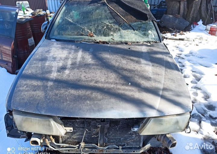 Капот Nissan Sunny B14