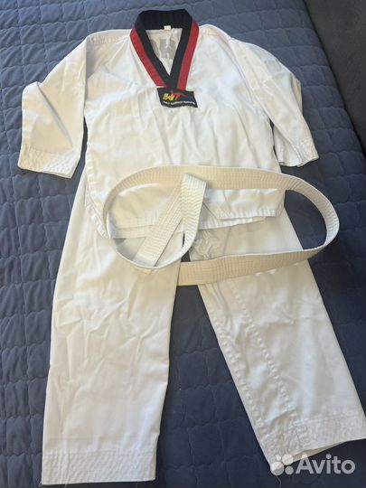 Кимоно, добок для тэквандо