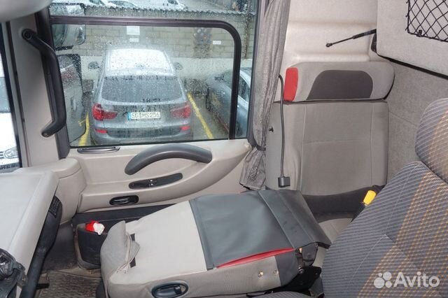 В разборке грузовик Renault,Magnum IV 2008-2013