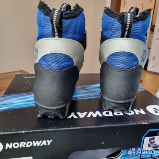 Лыжные ботинки nordway 37, nnn