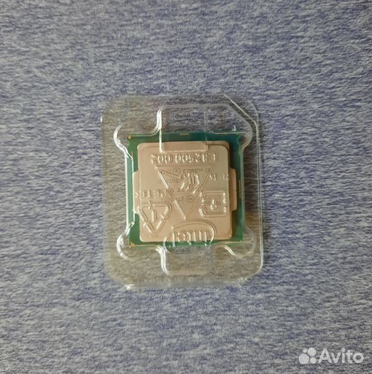 Intel core i3 8100