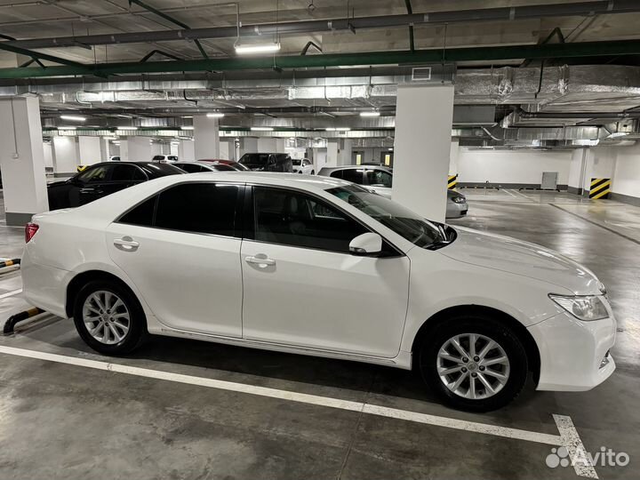 Toyota Camry 2.0 AT, 2013, 333 000 км