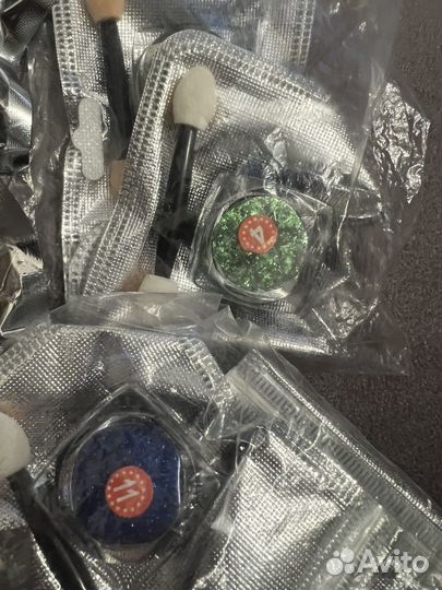 Кисти, Втирка, типсы все для ногтей маникюр