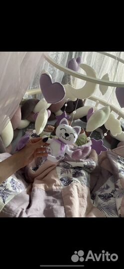 Мобиль из фетры,ручная работа с музыкой