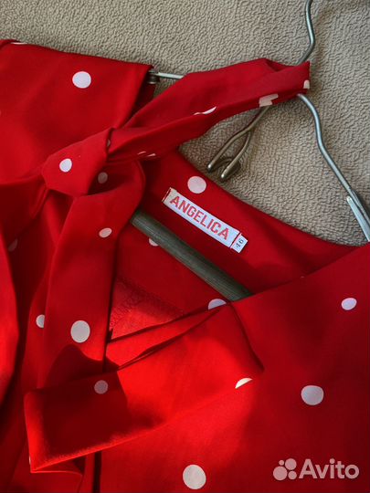 Платье красное в горох 44 46 новое