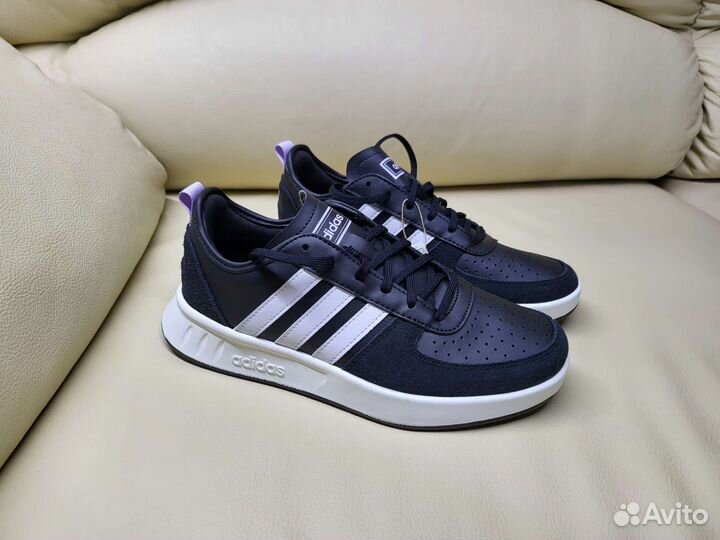 Кроссовки Adidas новые 39 р