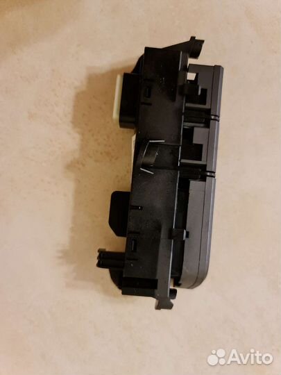 Кнопка подогрева сидений Elantra AD 2016 - 2018