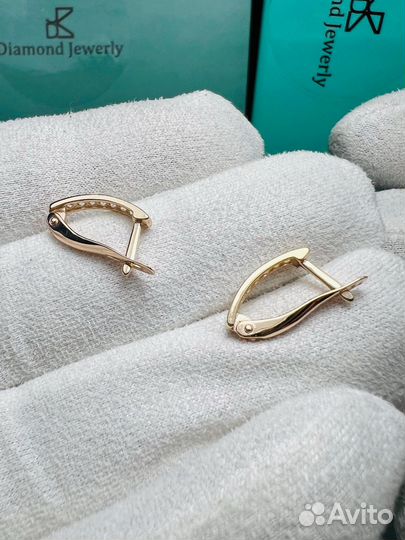 Золотые серьги