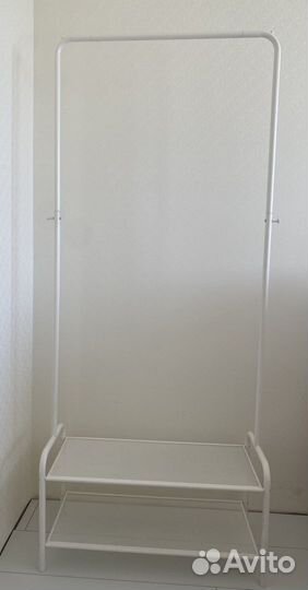 Вешало с подставка для обуви