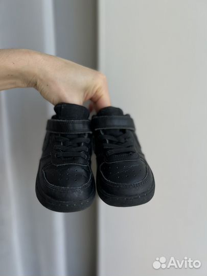 Кроссовки Nike (оригинал, 24 размер)