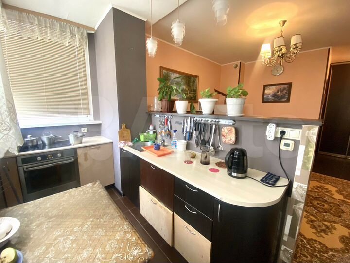 1-к. квартира, 50 м², 4/14 эт.