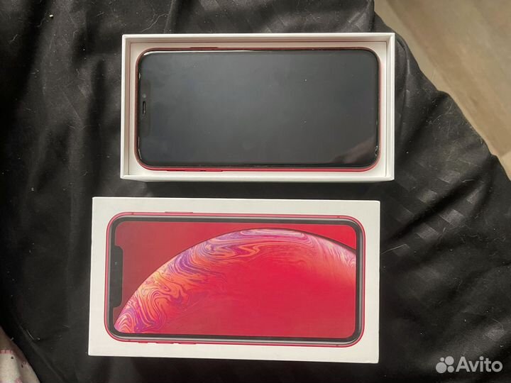 iPhone Xr, 64 ГБ