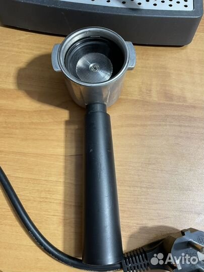 Кофемашина Redmond rcm-1503