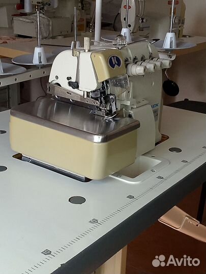 Оверлок для швейной машины