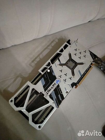 Sapphire rx5700xt nitro+ be 8gb(идеальная)